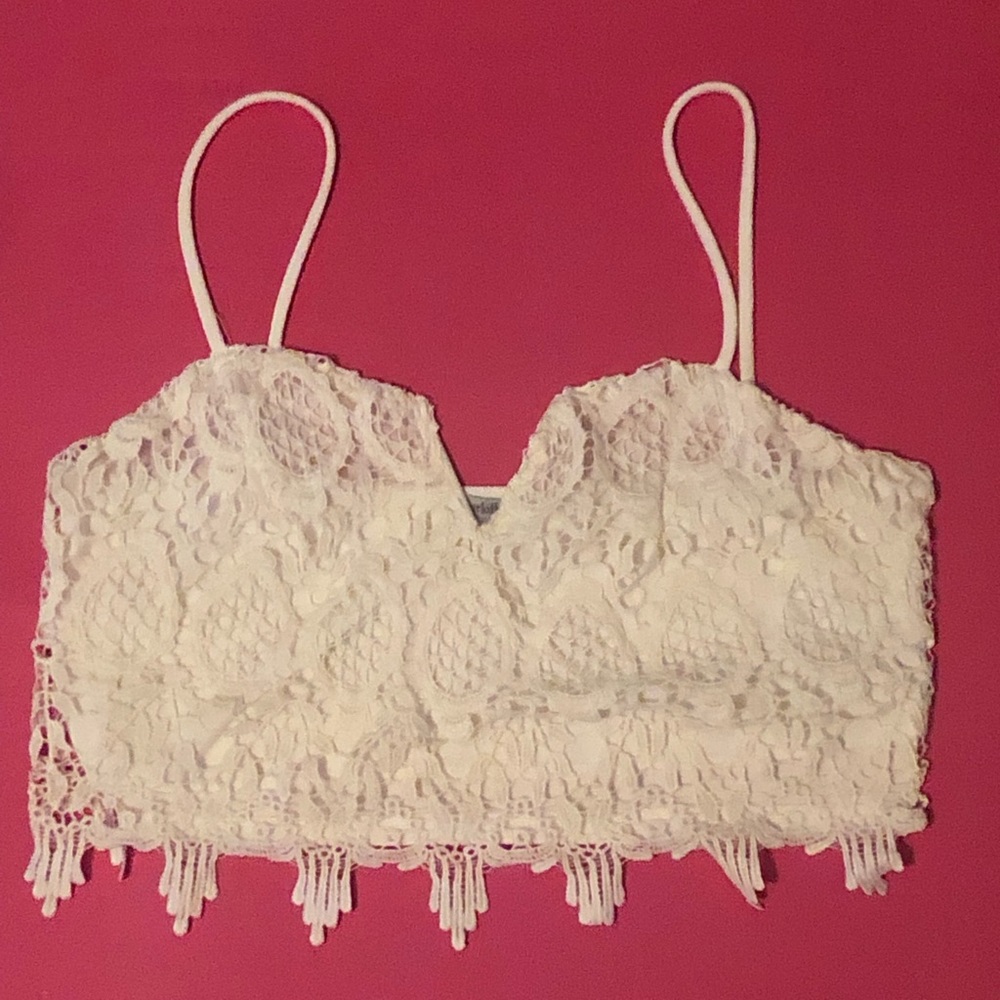 White lace Crop tank